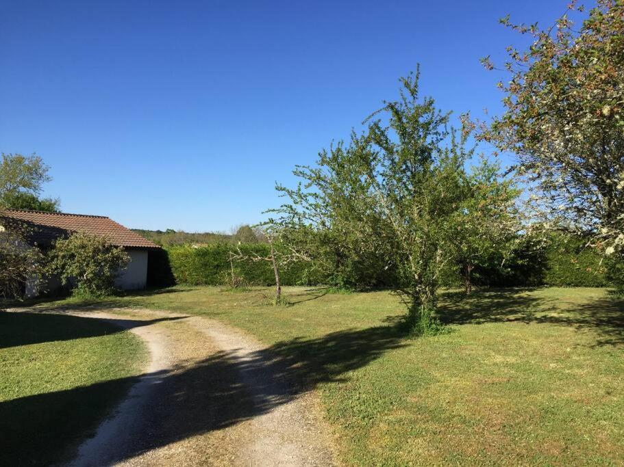 Grande Maison Avec Parc De 6000M2 Pompiey Exterior foto